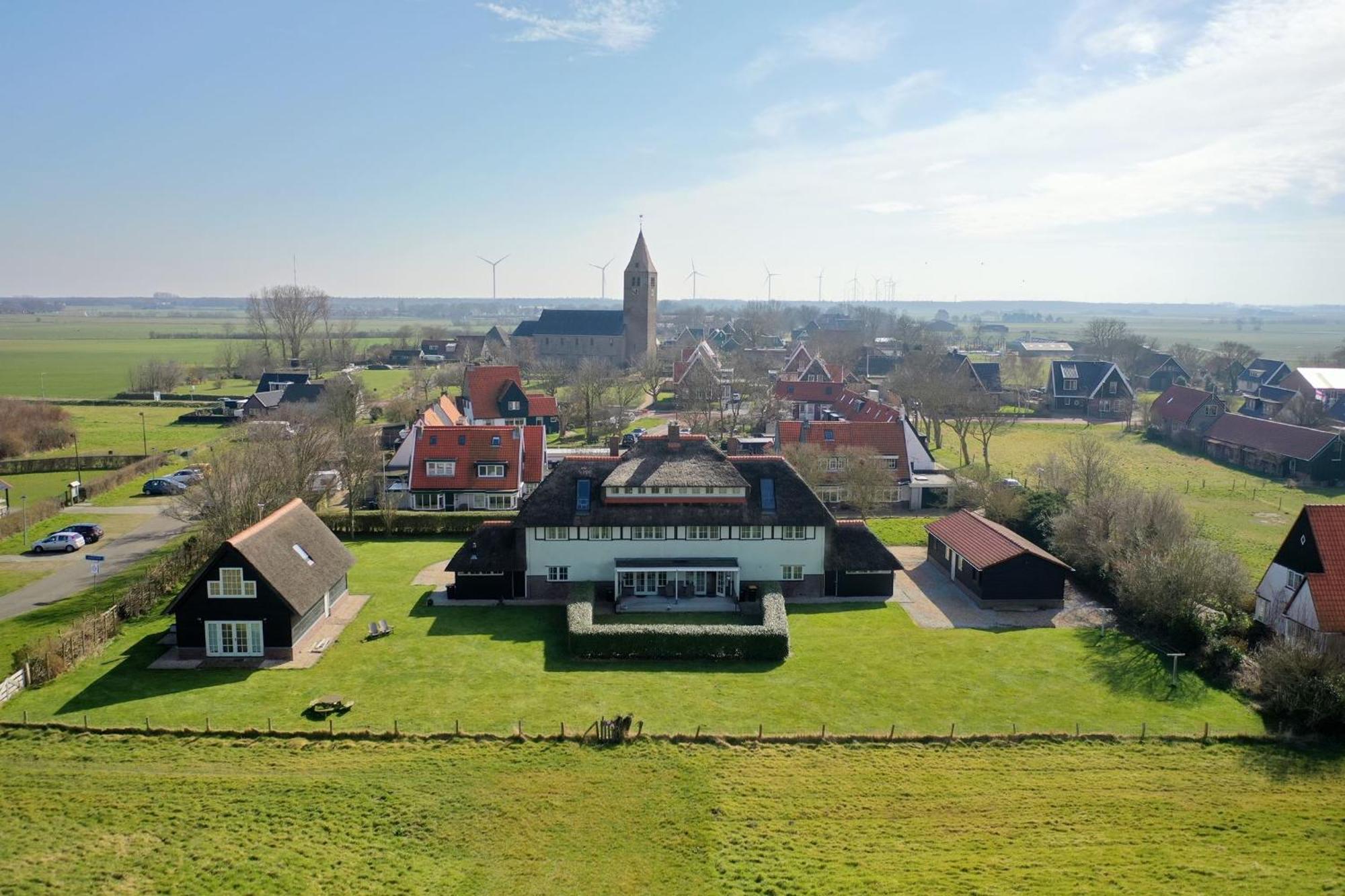 Villa Nieuwland B&B Den Oever Exteriör bild