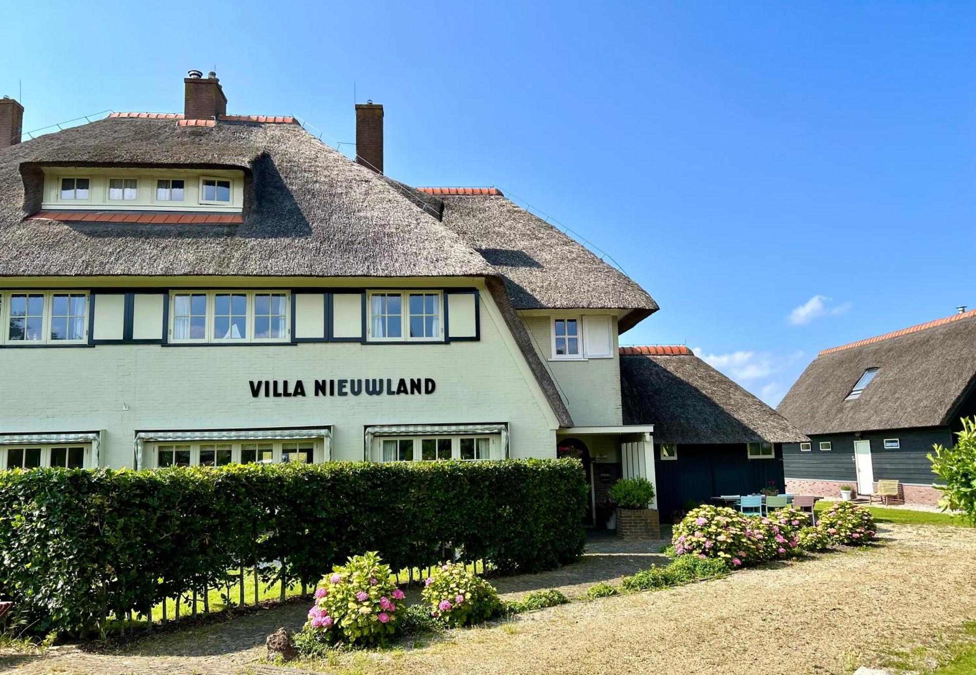 Villa Nieuwland B&B Den Oever Exteriör bild